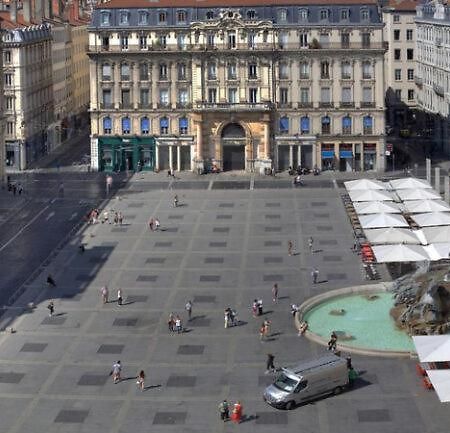 Beautiful 3Br Apt In Lyon Center エクステリア 写真